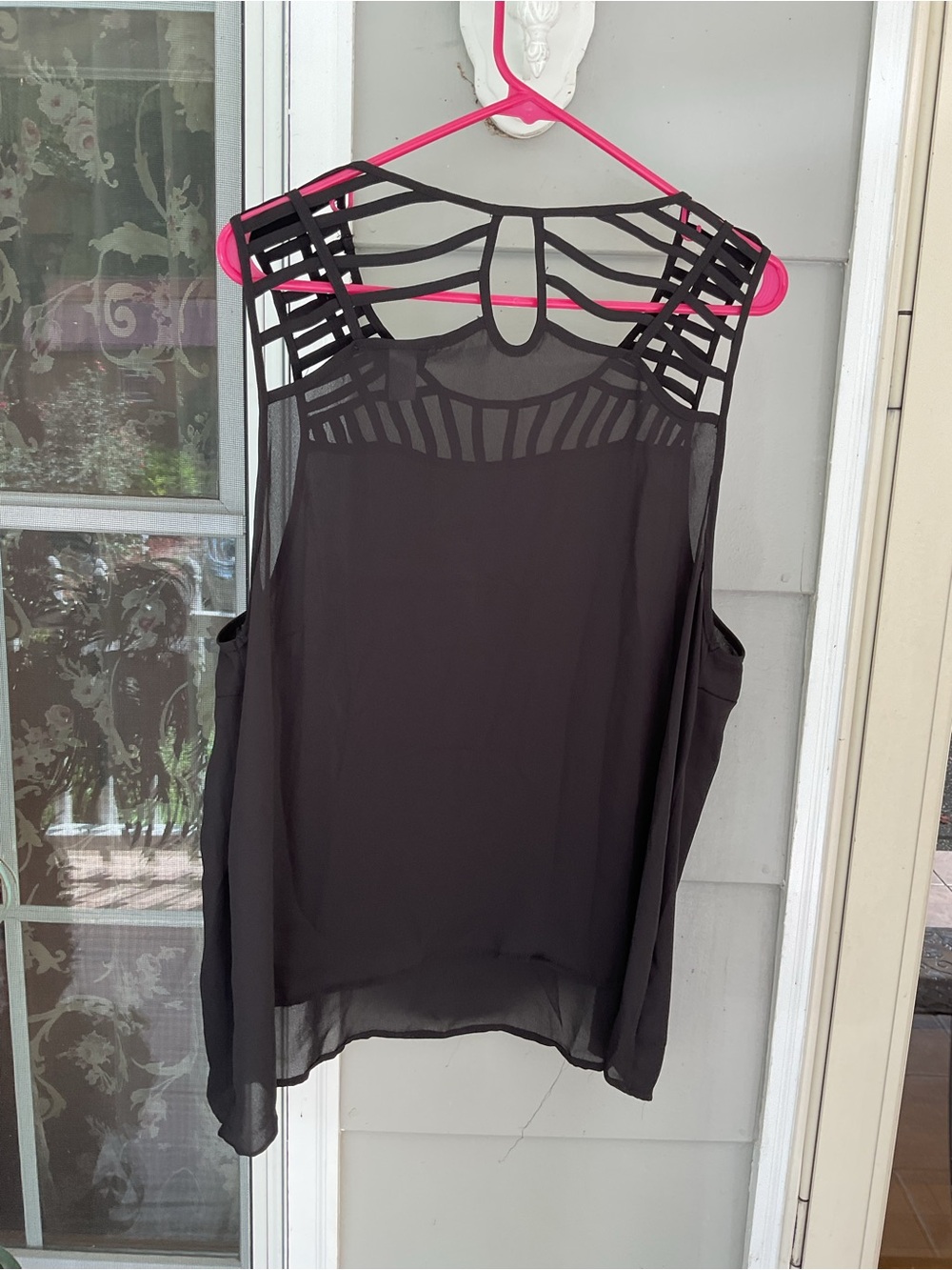 Torrid Tank Top Size 2  = 2X 18-20 Black  Women’s Flowy Sleeveless Casual Dressy